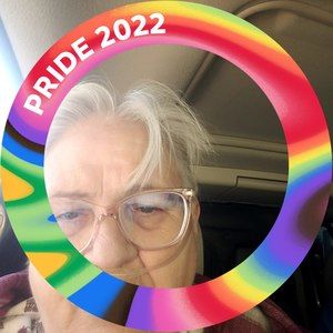 Meet your Posher, Linda